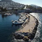 Cimentepe Deluxe Villa Bodrum