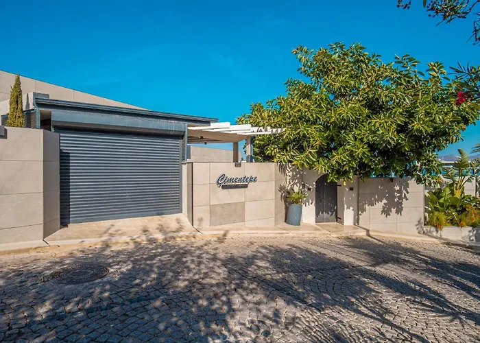 Cimentepe Deluxe Villa