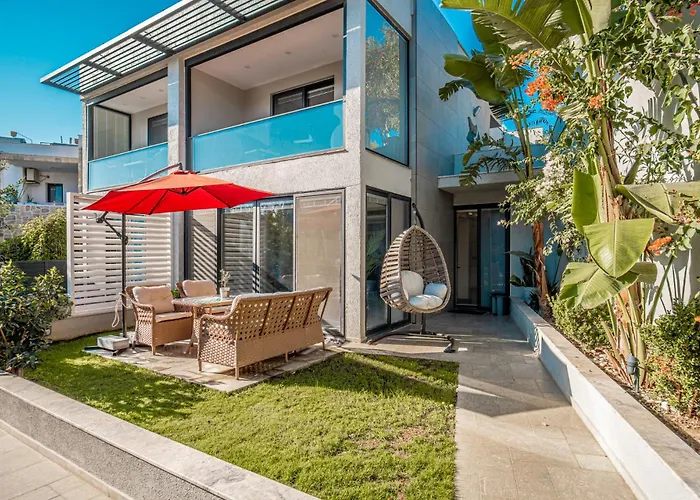 Cimentepe Deluxe Villa